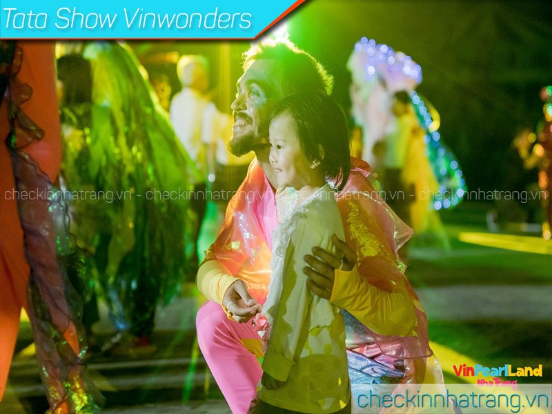 Tata Show  Vinwonders Nha Trang